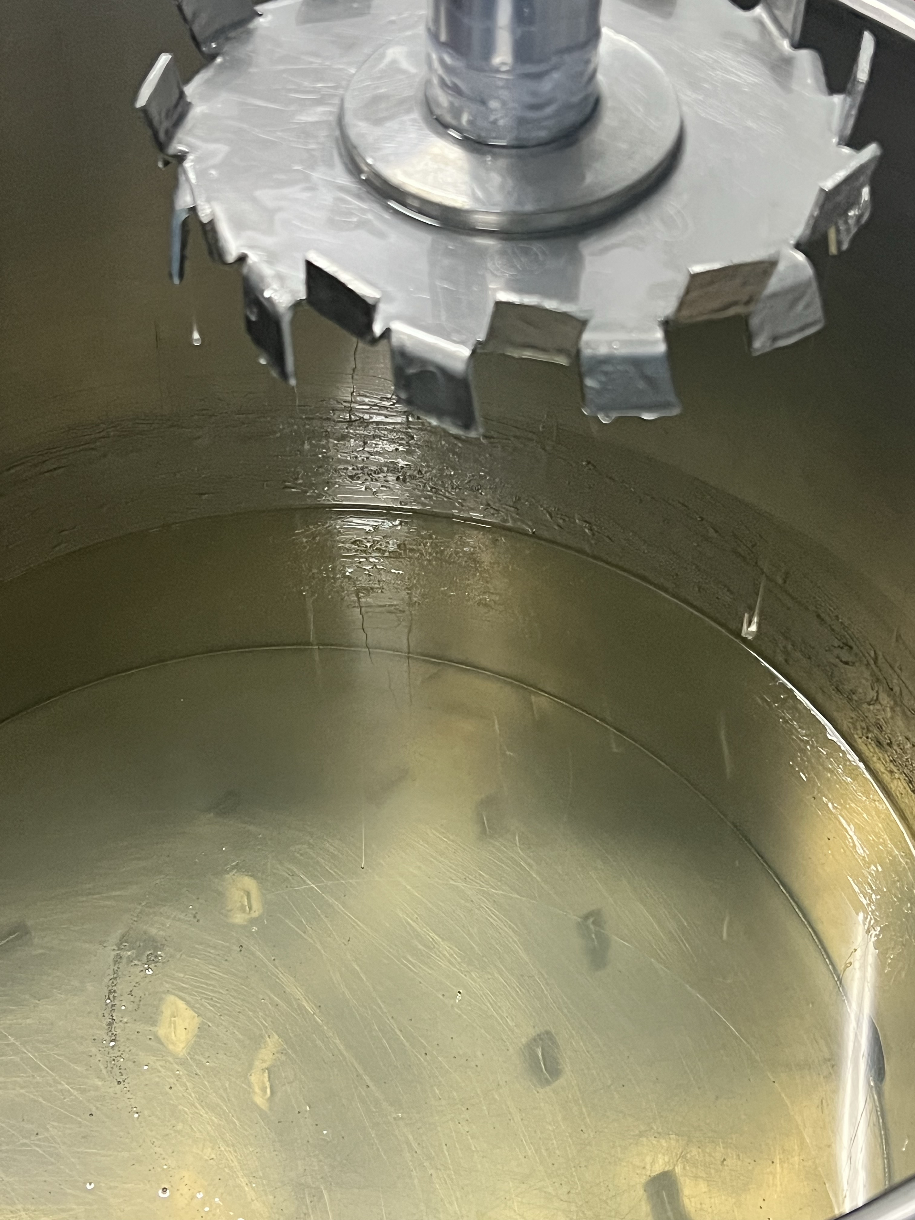匯星涂低粘保護膜膠水：低粘不殘膠，耐候強更省心