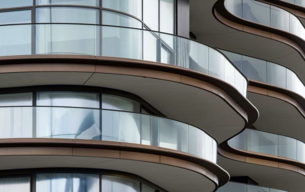 Jumbo Structural Glass