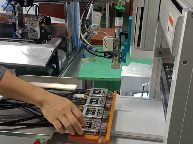 東莞噴膠固化機(jī)廠家直銷 歡迎咨詢 東莞市翔燁電子設(shè)備供應(yīng)