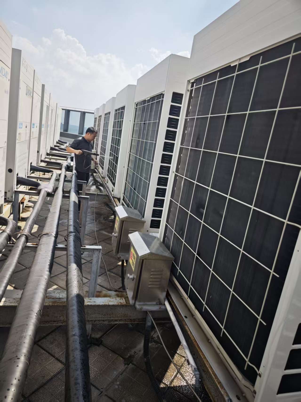 上海紅星制冷設備科技有限公司冷水機組年度保養