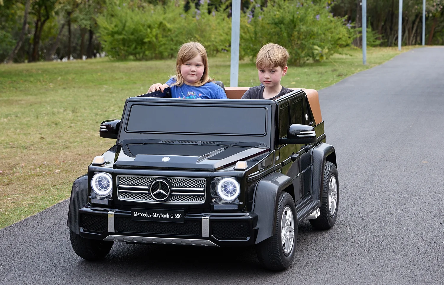 A超大雙座兒童電動(dòng)車--雙人共乘空間：社交啟蒙的移動(dòng)平臺(tái)