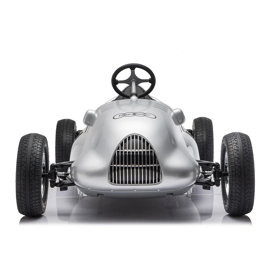 岳氏車業(yè)新品推出YSA900奧迪授權(quán)~單座兒童電動車銀艦賽車