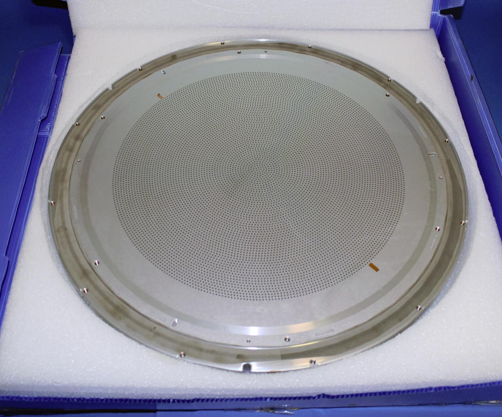 AMAT 0042-33940 Supported Faceplate Flat With Groove Teos Large Electrode Prism