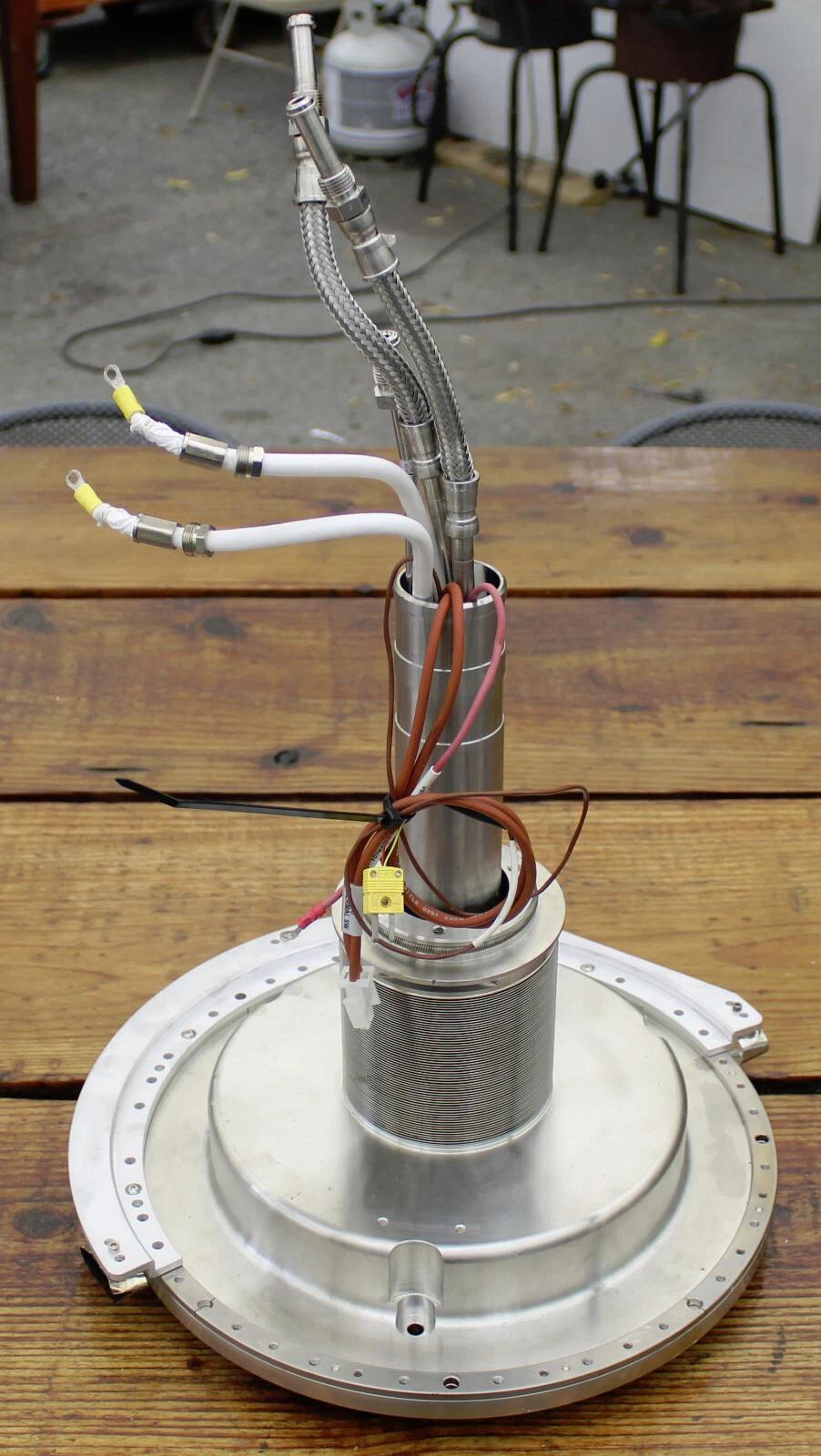 APPLIED MATERIALS AMAT 300MM MCA E-CHUCK ESC 0010-42030