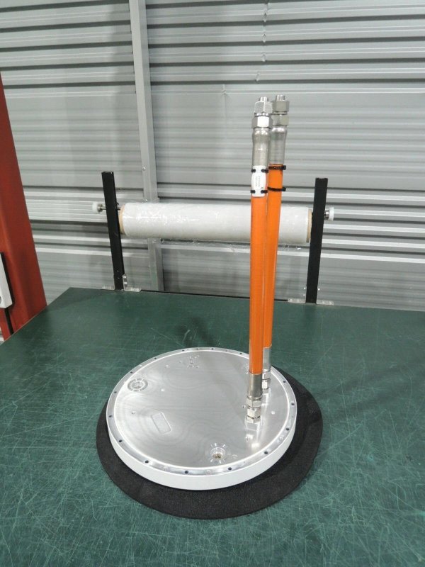 AMAT APPLIED MATERIALS 0040-33215 ESC LASED 300MM PEDESTAL DPS II