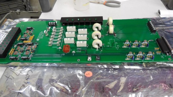 0100-00274 AMAT PCB ASSY LT ESC POWER CONTROL