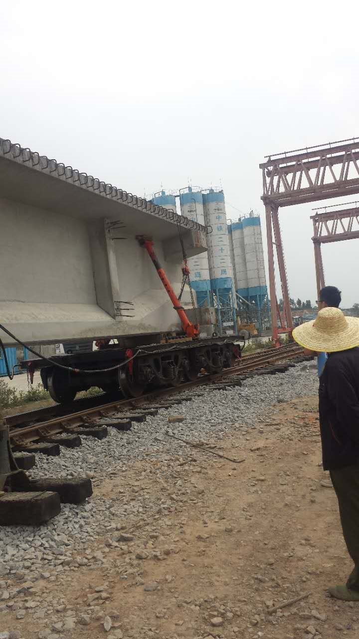 聚脲防腐施工中如何確保垂直面涂層不流掛？