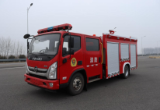 肇慶市器材消防車,廣東飛馳特種汽車制造有限公司 值得信賴 言成裝備供應;