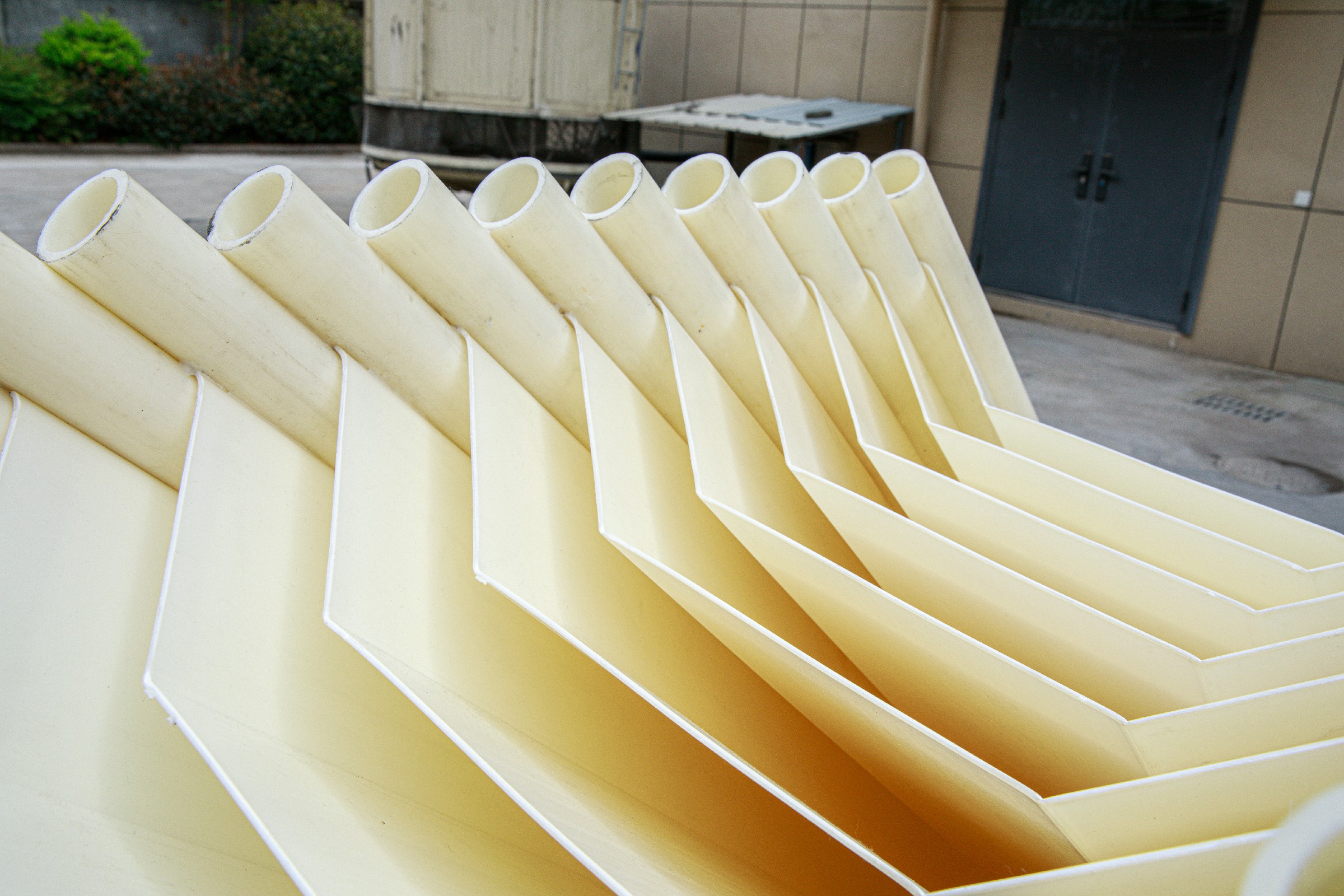 同向流收集水斜板裝置