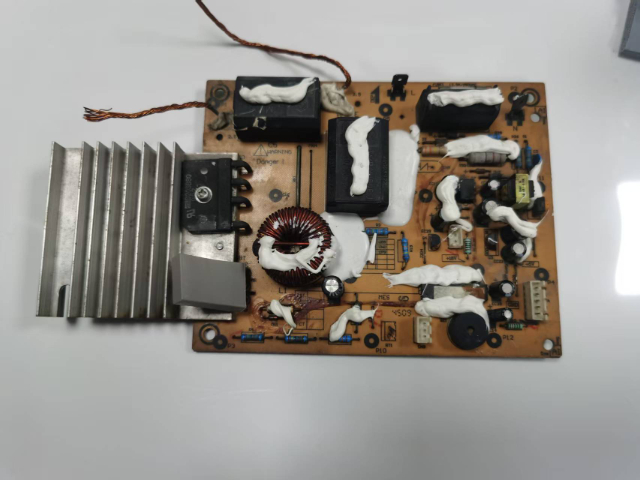 河南國(guó)產(chǎn)導(dǎo)熱固定白膠定做價(jià)格 東莞市華諾絕緣材料科技供應(yīng)