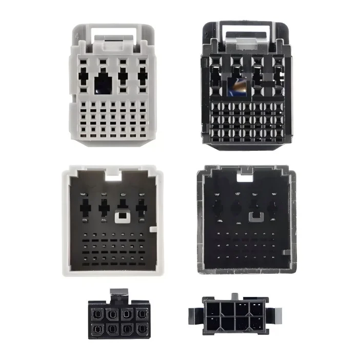 CAR AMPLIFIER INTERFACE T-HARNESS