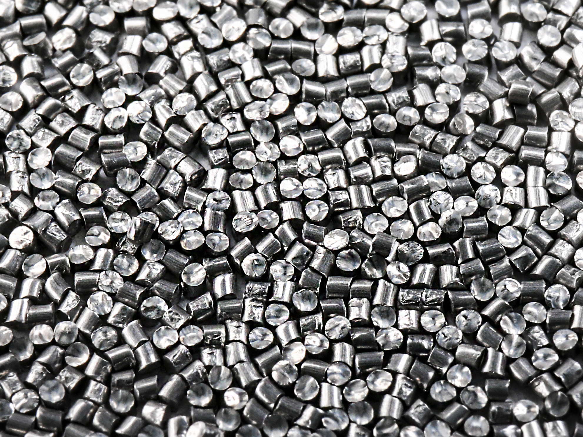 Steel Shot Grades: Size and Hardness Guide