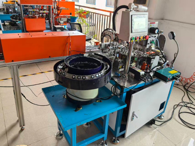 广东兼容款喇叭磁路组装机一体机