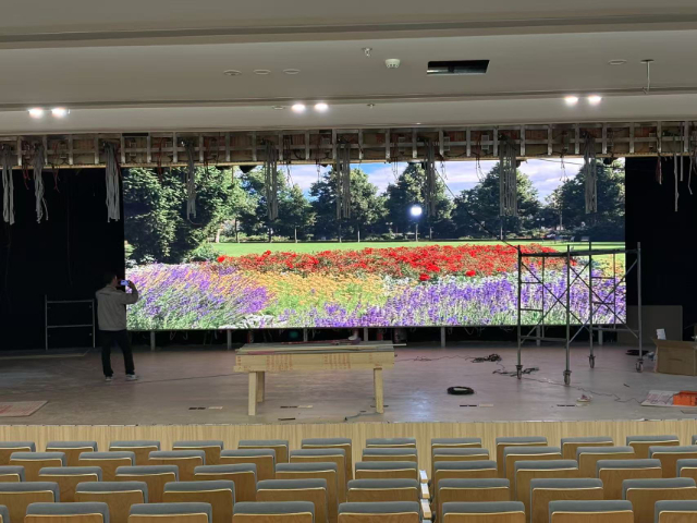 異型LED顯示屏廠家批發價