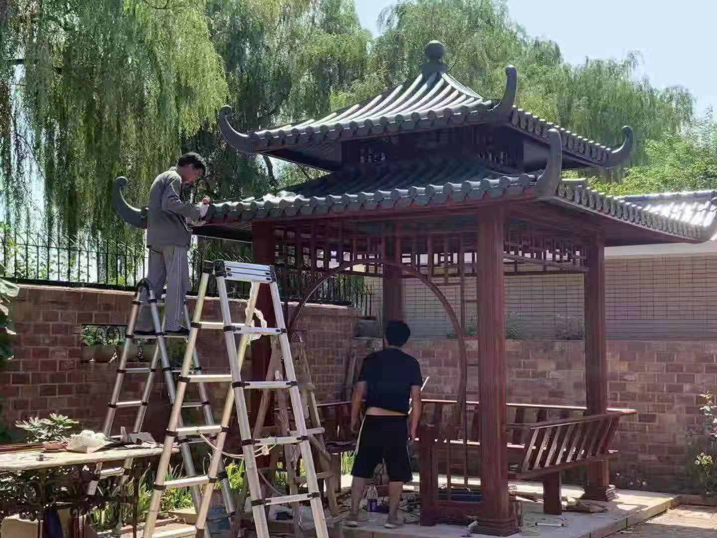四角涼亭