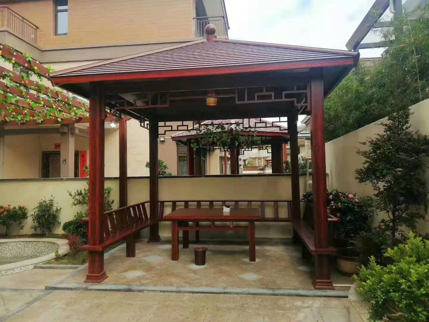 四角涼亭