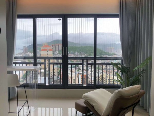 封陽臺(tái)推拉門皇冠系列