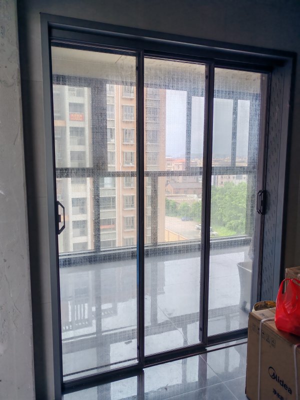 云景系列廚房三軌聯(lián)動(dòng)推拉門