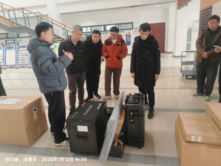 14dce42294aee49c9b9f38b97fd8fa60