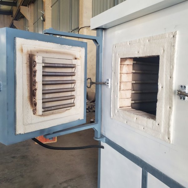 850℃高溫真空箱式氣氛爐ZXRG-18