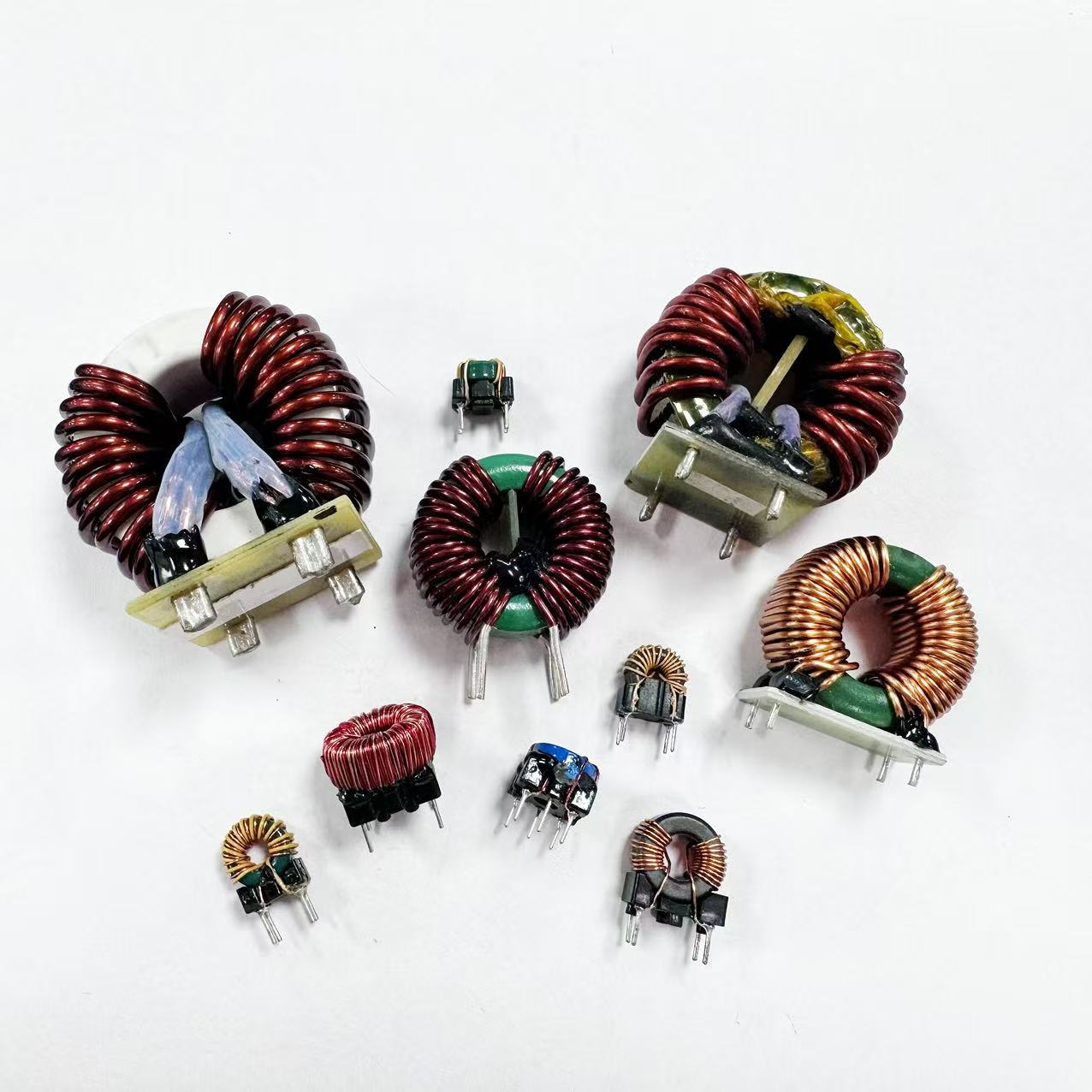 關于磁環(huán)電感加工：從磁芯到成品的品質之旅