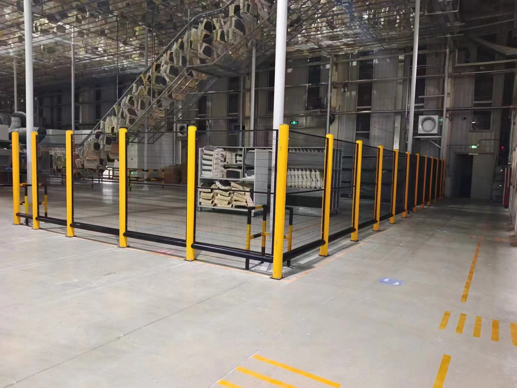 安全防護新紀元 _ 柏恩博高分子柔性防撞護欄_守護每一份安心