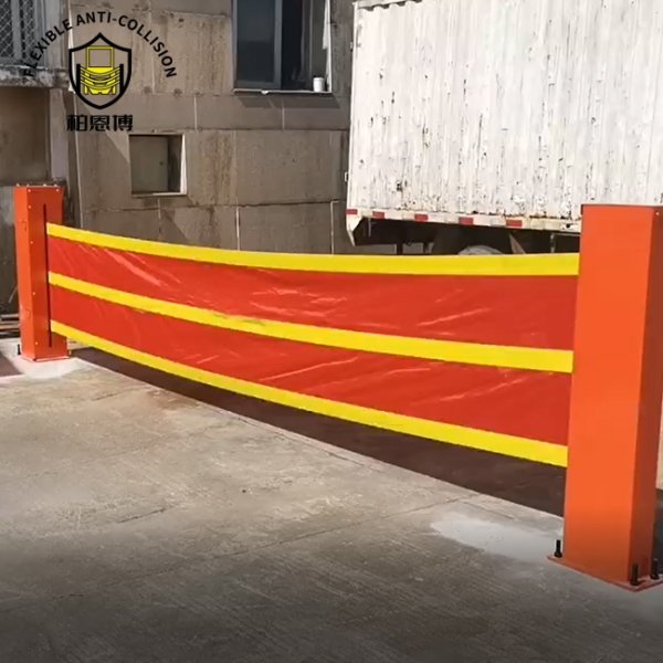 柔性伸縮護(hù)欄