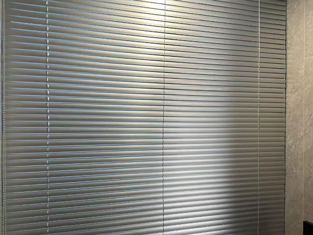 江苏办公室百叶帘包工包料,百叶帘