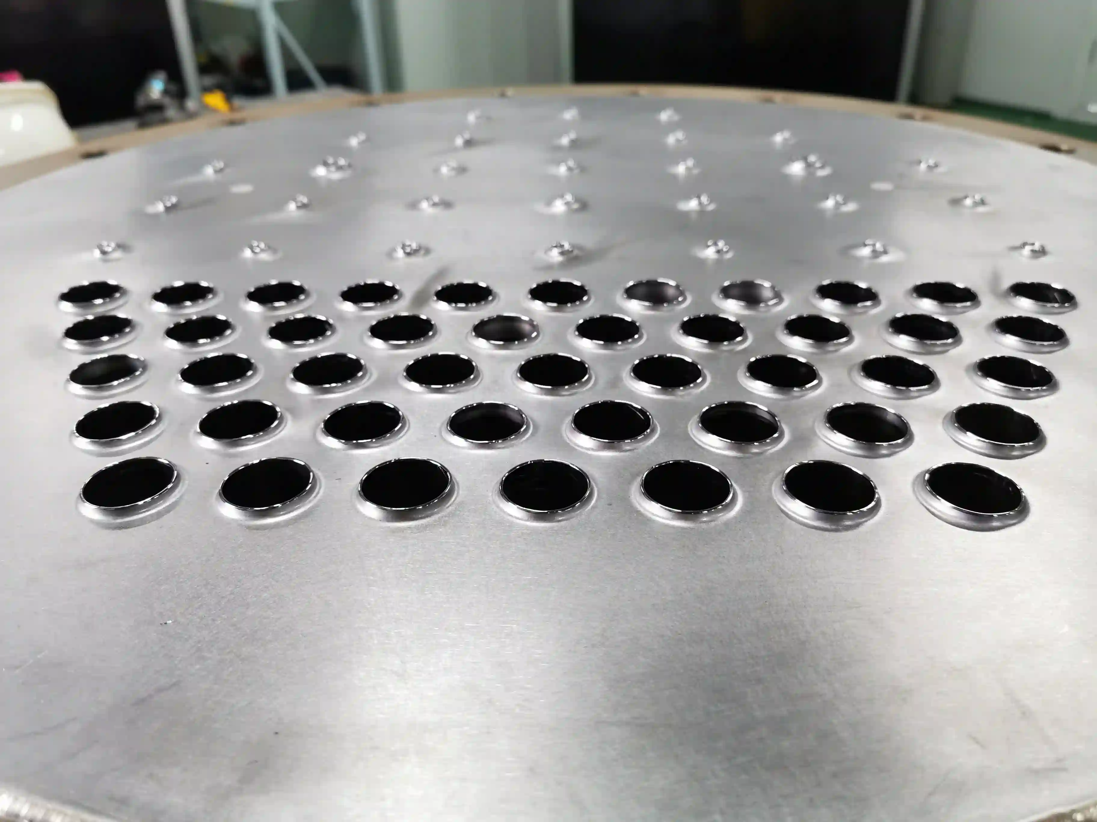 tantalum bayonet heater tube sheet liner