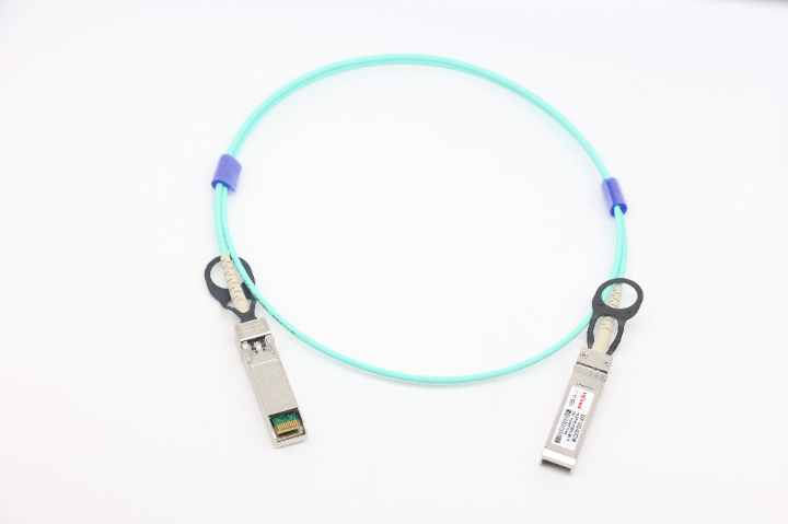 福建SFP112AOC光纜 深圳尚易通信技術(shù)供應(yīng)