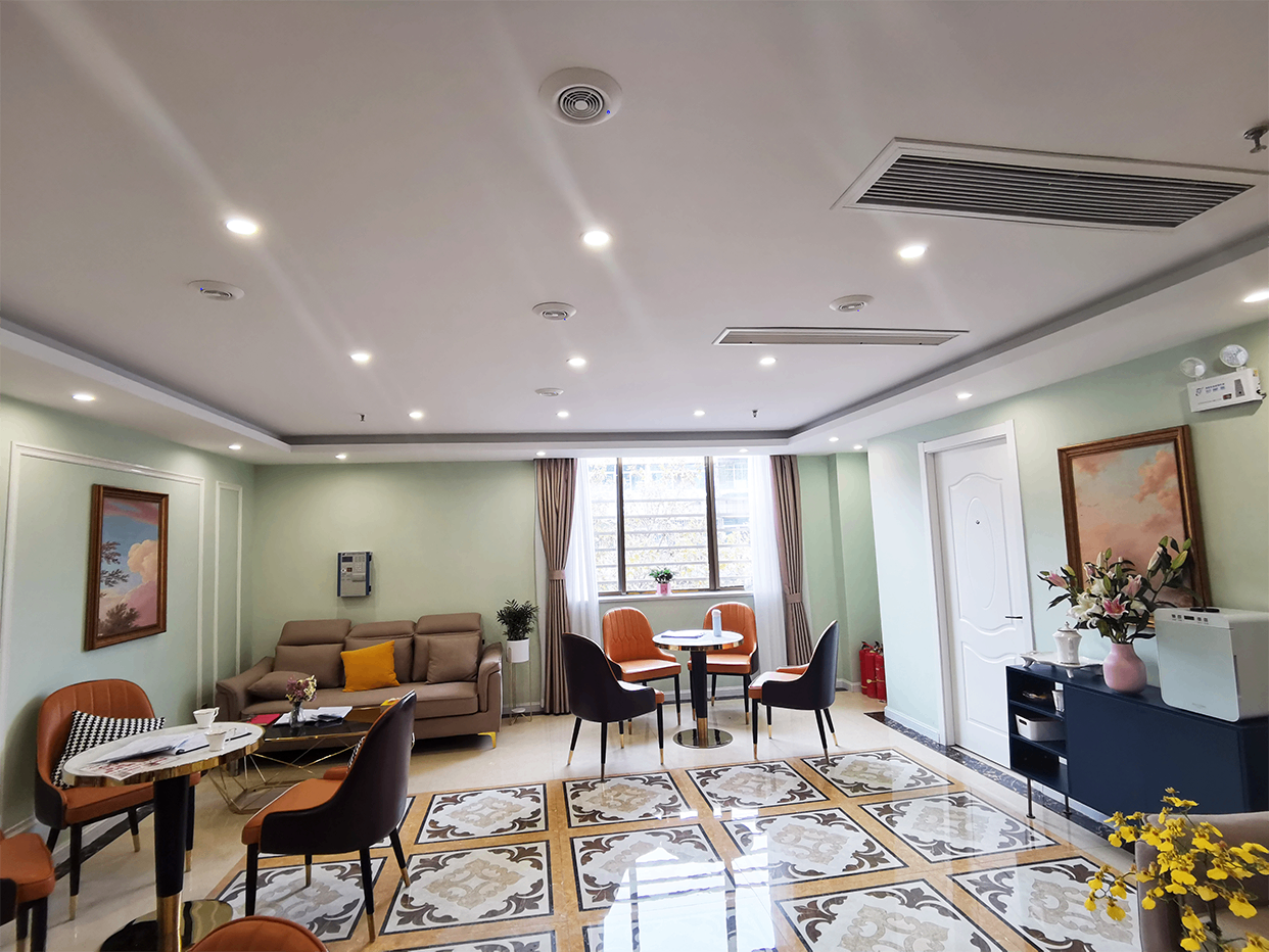 愛濃優(yōu)佳母嬰護理中心