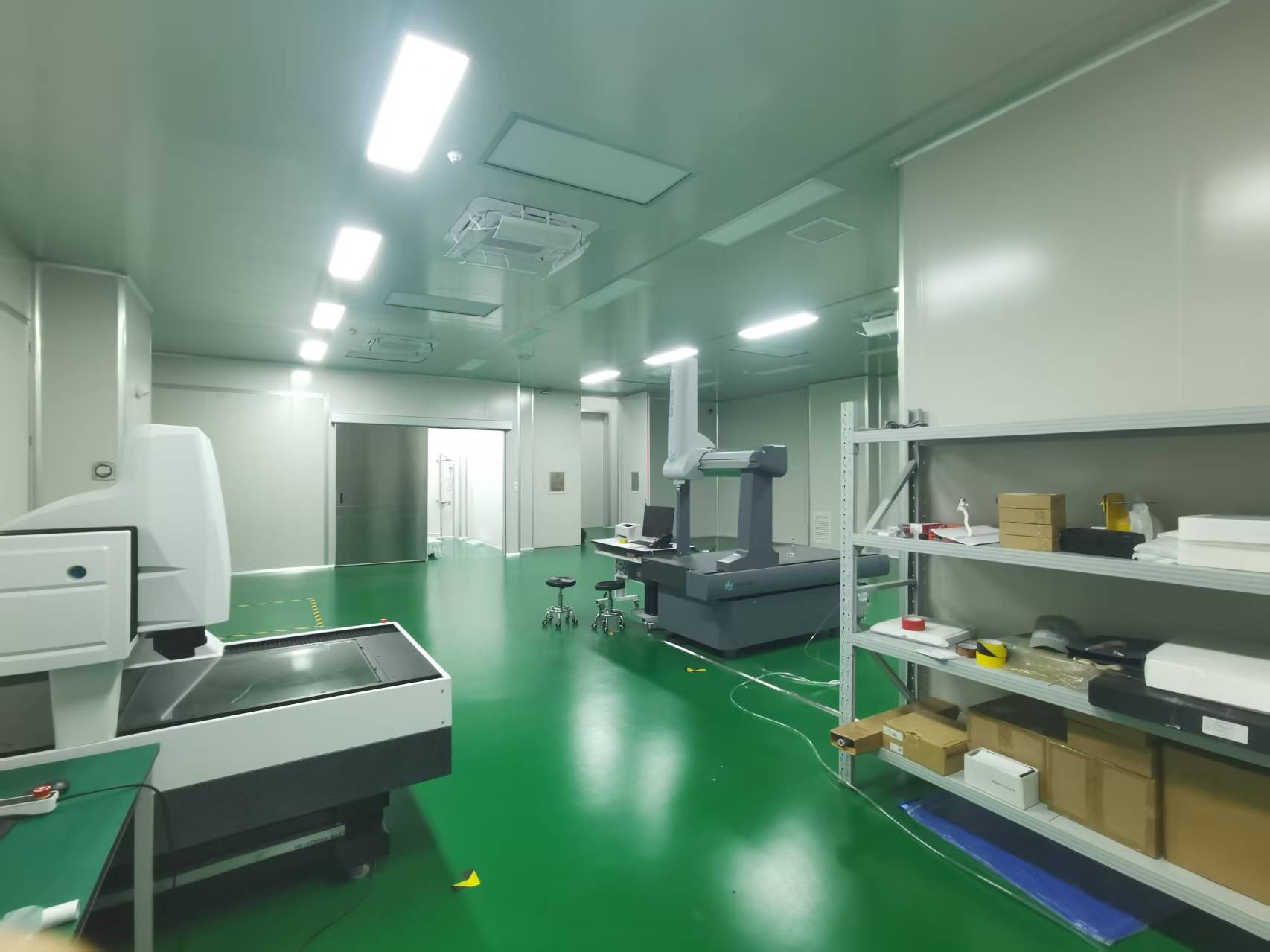 探秘上海中沃电子:芯片无尘车间里的科技密码