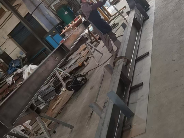 江蘇重型光伏車棚 常州炎能電力供應
