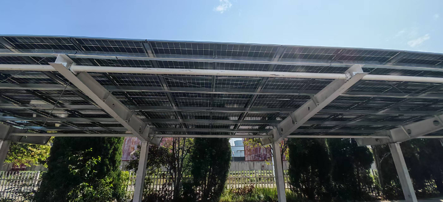 江蘇成品光伏車棚定制廠家 常州炎能電力供應(yīng)