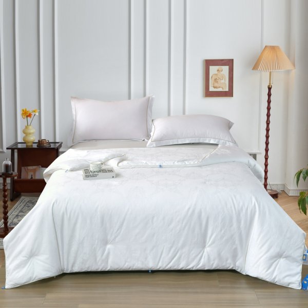 杰元伯爵提花桑蠶絲冬被