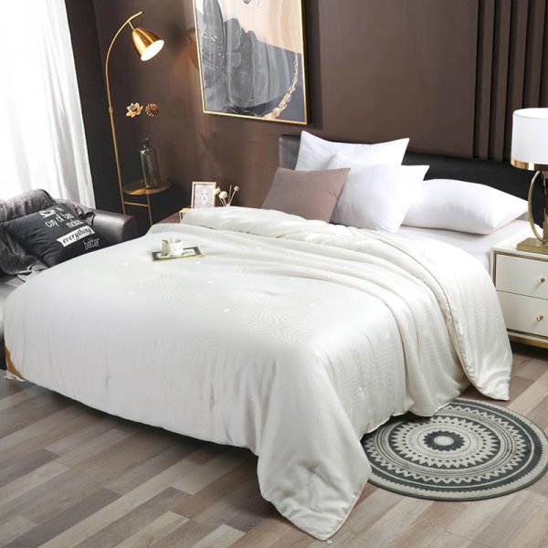 杰元臻選木本提花蠶絲冬被