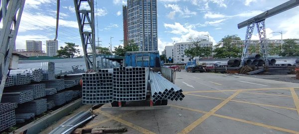 300 + 建筑企業(yè)的共同選擇-深圳泓地鋼材