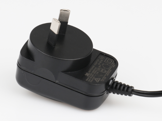 24V0.8A掃地機(jī)適配器 東莞市倍增電子供應(yīng)
