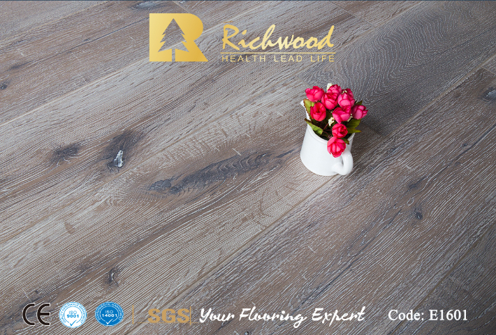 廣西壓花木質強化地板,木質強化地板