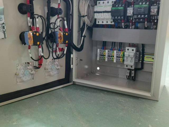 PZ30配電箱設(shè)備廠家,配電箱