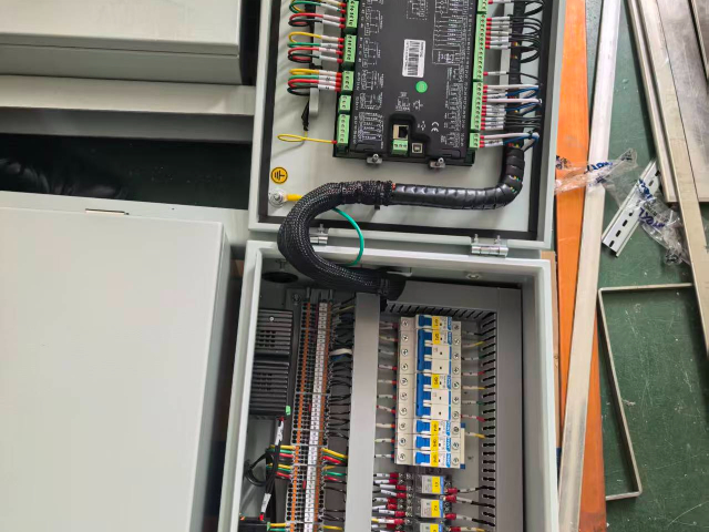 天津變頻控制箱生產(chǎn)過(guò)程 湖北中羅電氣科技供應(yīng)