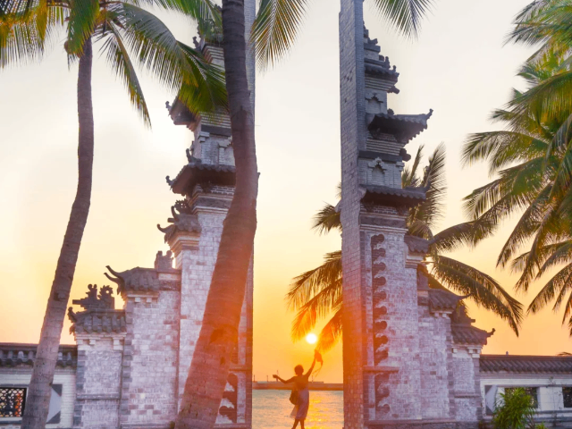 中國(guó)香港過(guò)年游三亞跟團(tuán)游