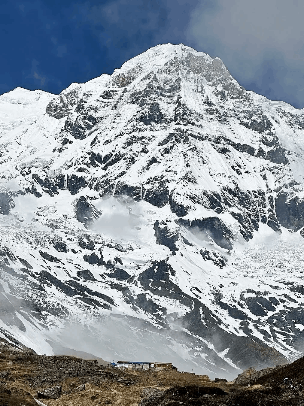 藏不住了！尼泊尔黄金旅行季来袭，雪山、佛国、滑翔伞美到窒息！