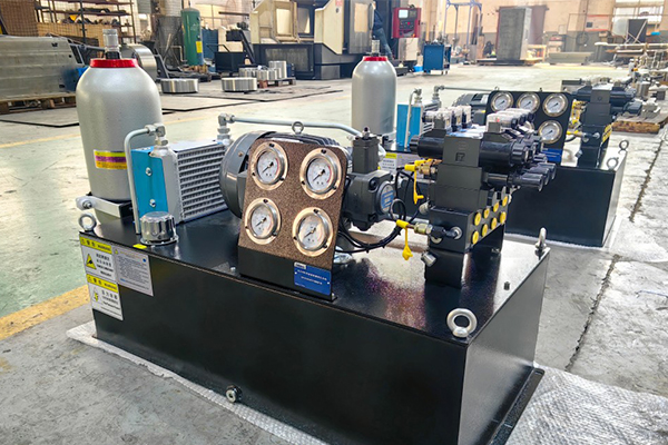 �͸������׵����ܶԱ��о�