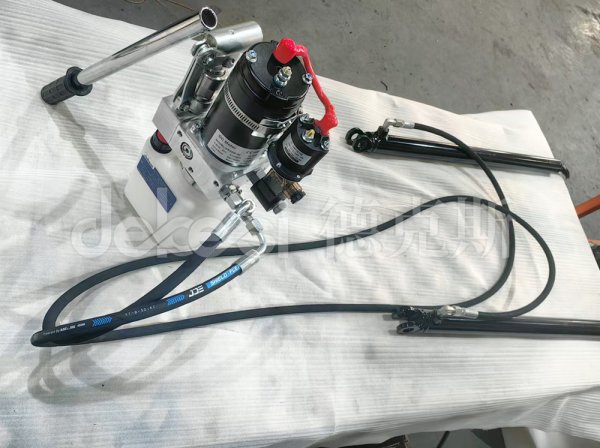 ����Һѹ������Ԫ