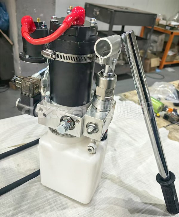 ����Һѹ������Ԫ