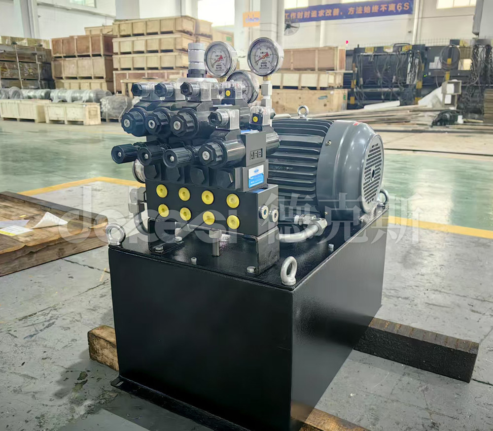 ���ػ���СҺѹվ