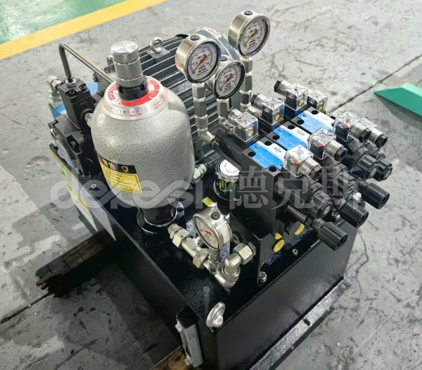 數(shù)控機(jī)床小液壓站