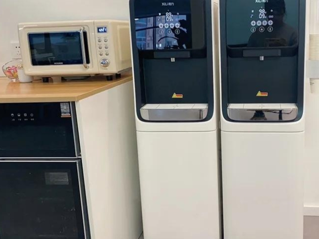 松江區本地直飲機服務費