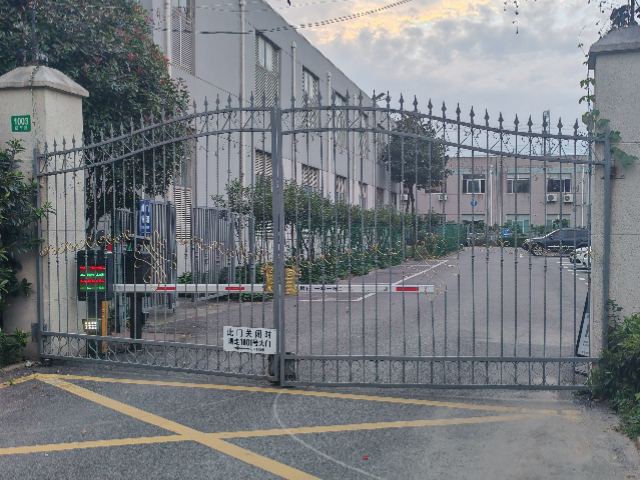 工業(yè)化單元門工廠直銷 貼心服務(wù) 上海焰明門窗科技供應(yīng);